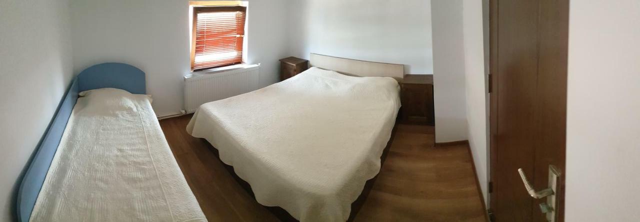Casa Marcone Guest House Partizanii Luaran gambar